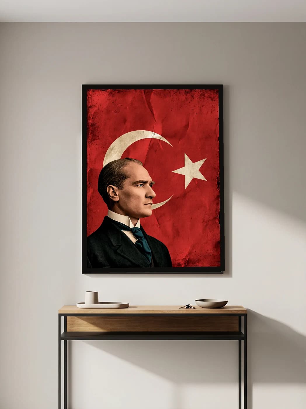 Ay Yıldız ve Atatürk Profili — Atatürk Tablosu, duvarda oda görünümü