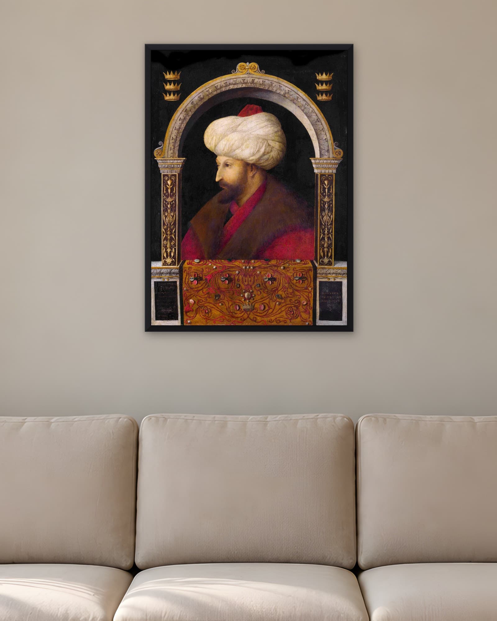 Fatih Sultan Mehmet Portresi (Bellini) — Osmanlı Padişahı Tablosu, duvarda oda görünümü